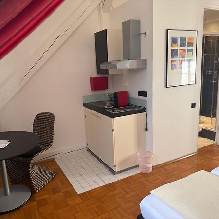 Whliving - Apartments & Studios In Констанц Экстерьер фото