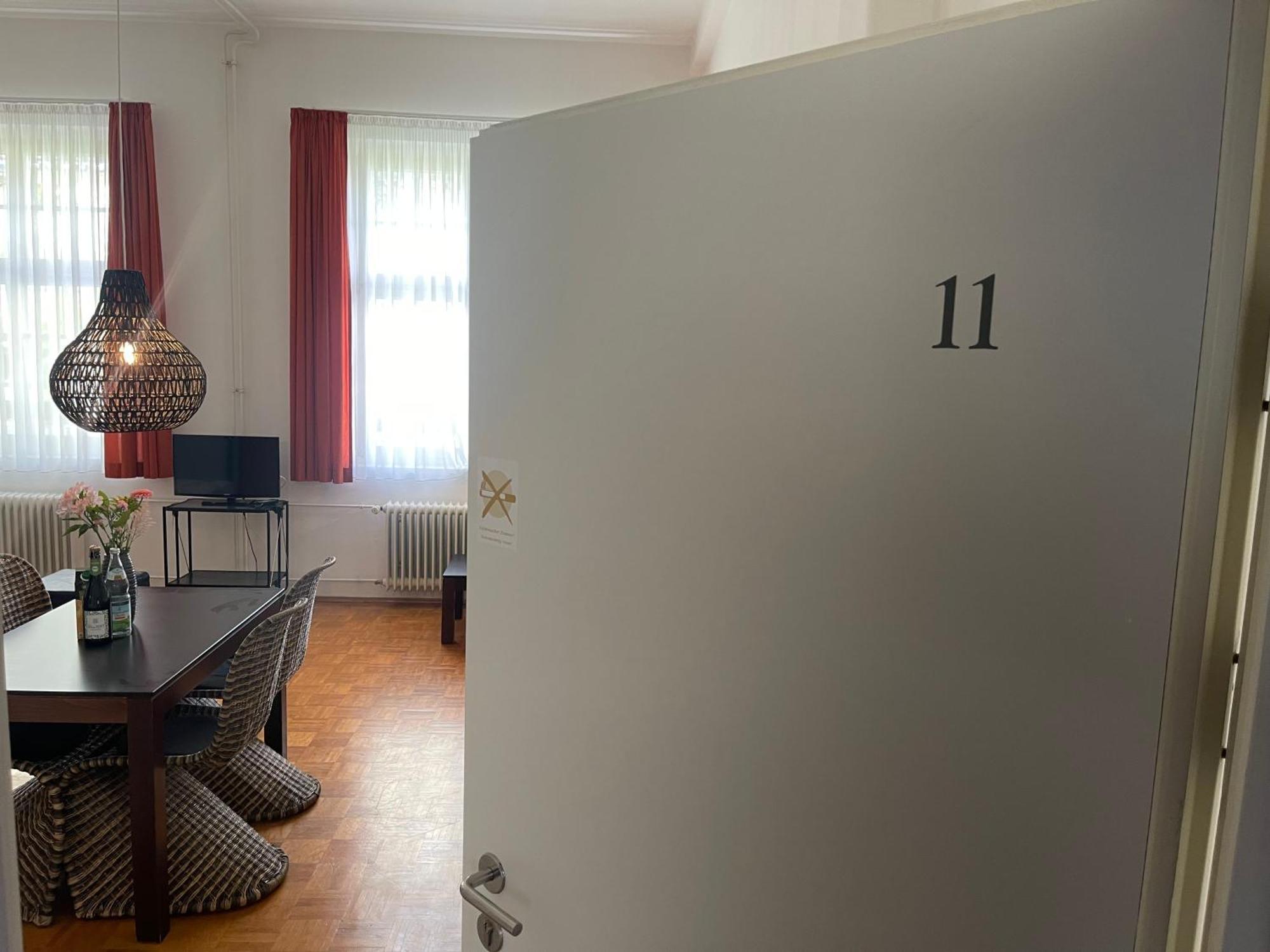 Whliving - Apartments & Studios In Констанц Экстерьер фото