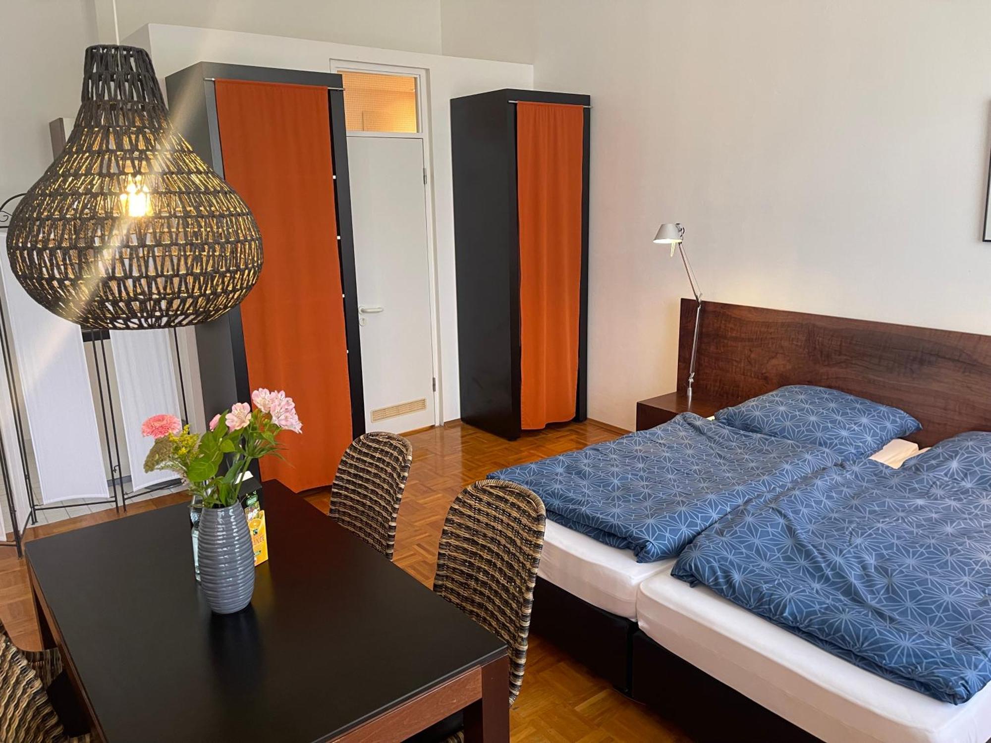 Whliving - Apartments & Studios In Констанц Экстерьер фото