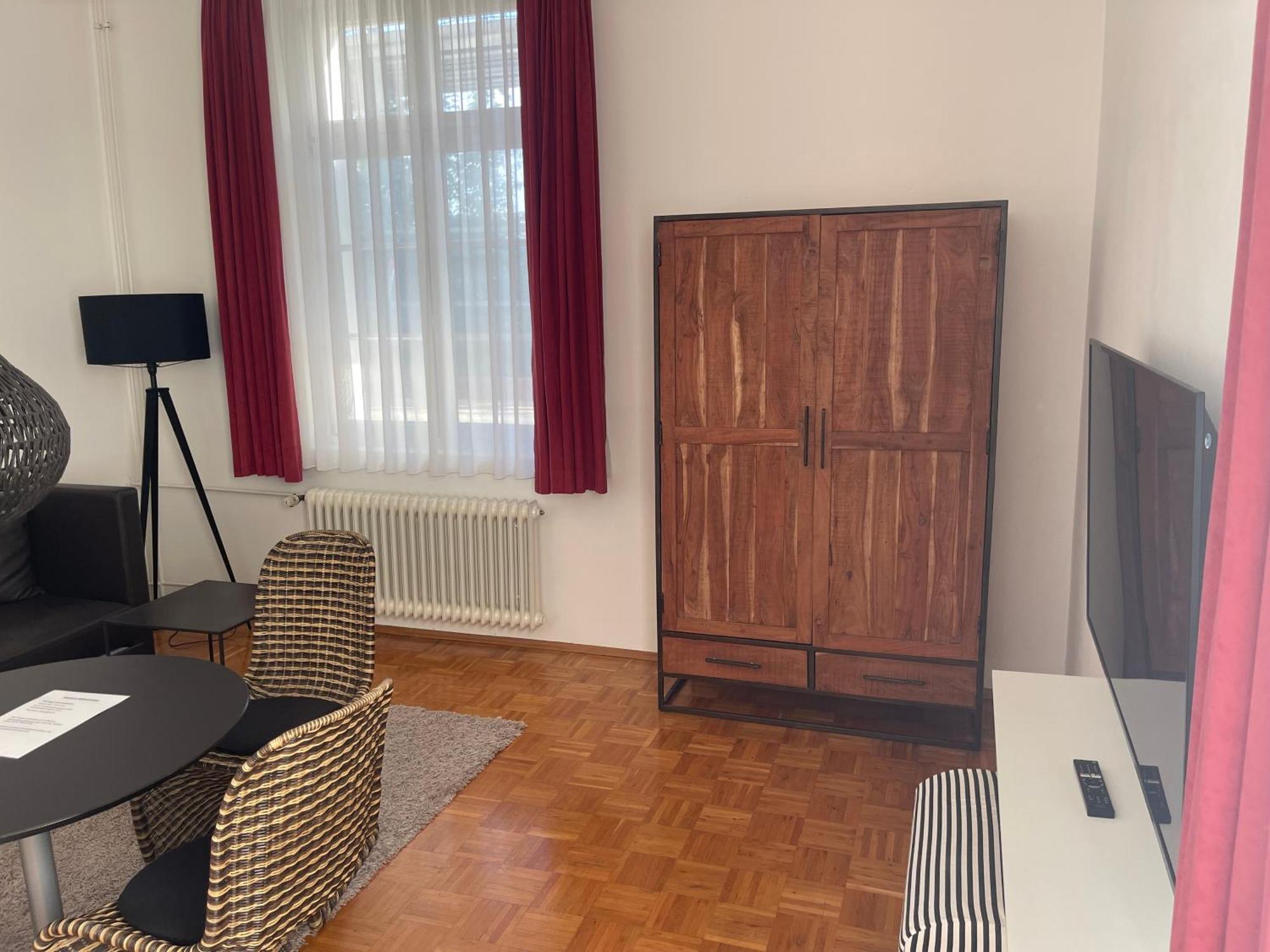 Whliving - Apartments & Studios In Констанц Экстерьер фото
