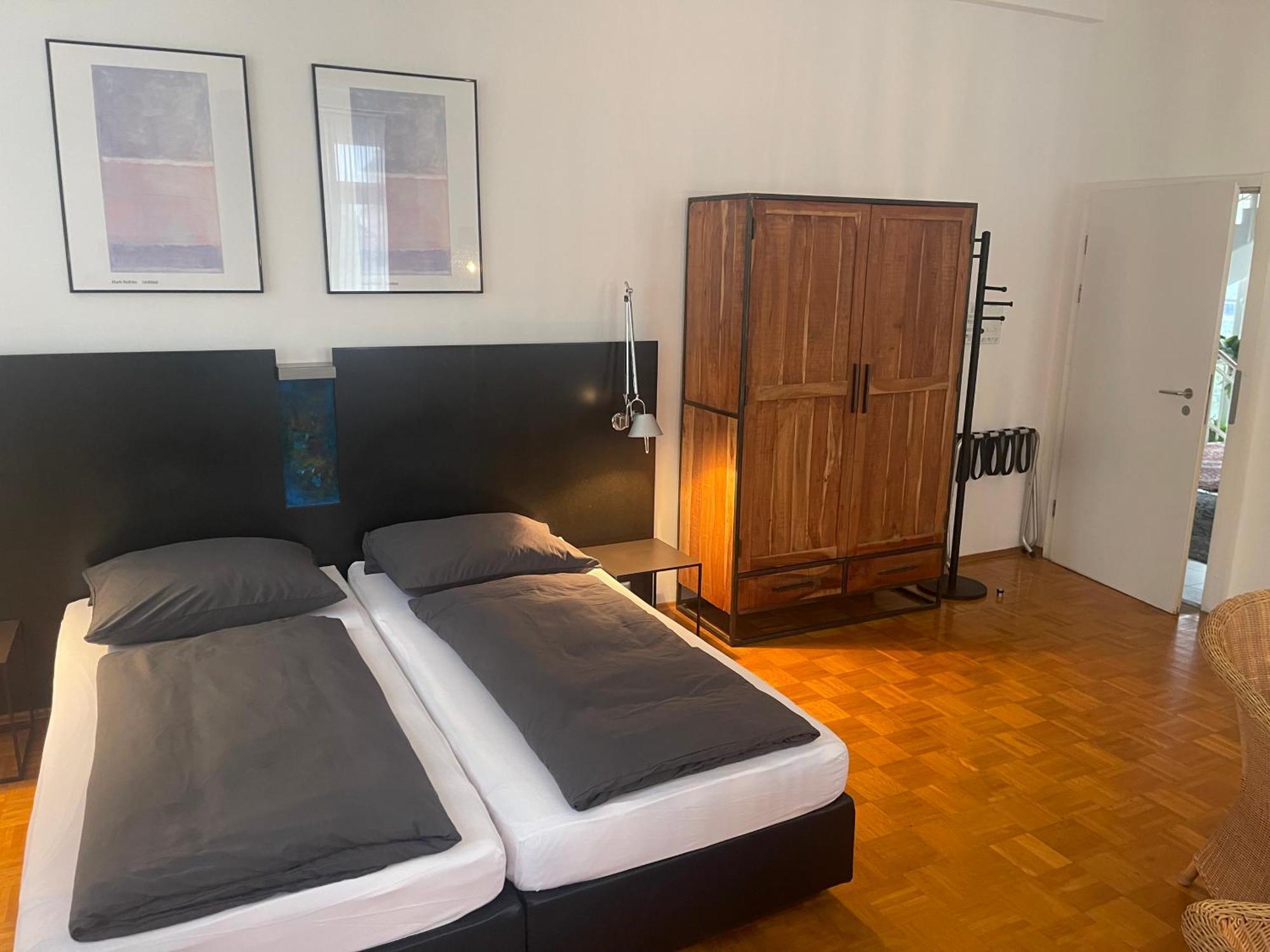 Whliving - Apartments & Studios In Констанц Экстерьер фото