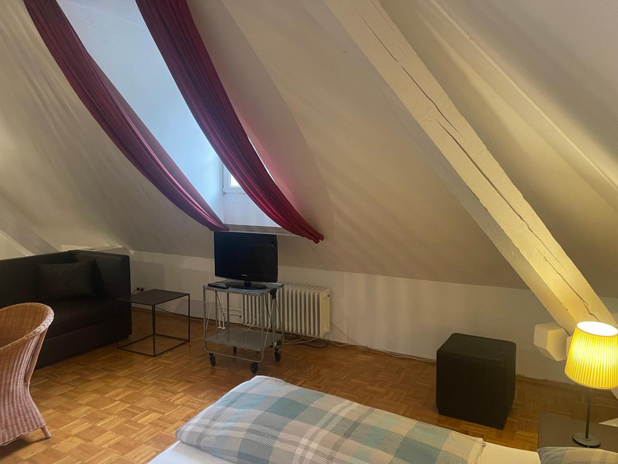 Whliving - Apartments & Studios In Констанц Экстерьер фото