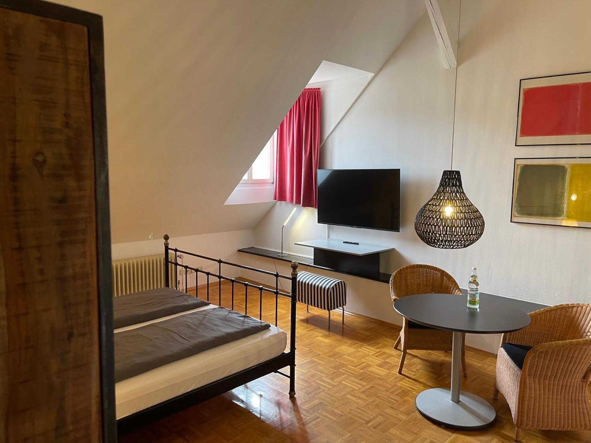 Whliving - Apartments & Studios In Констанц Экстерьер фото